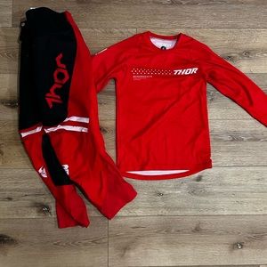 Thor Youth motocross/dirt bike 26 riding pants S Jersey red and black